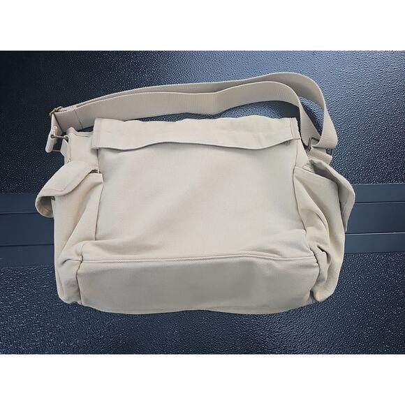 We Love Fine Dungeons & Dragons Dragon Master's Roleplaying Academy Messenger Ba - Picture 11 of 15